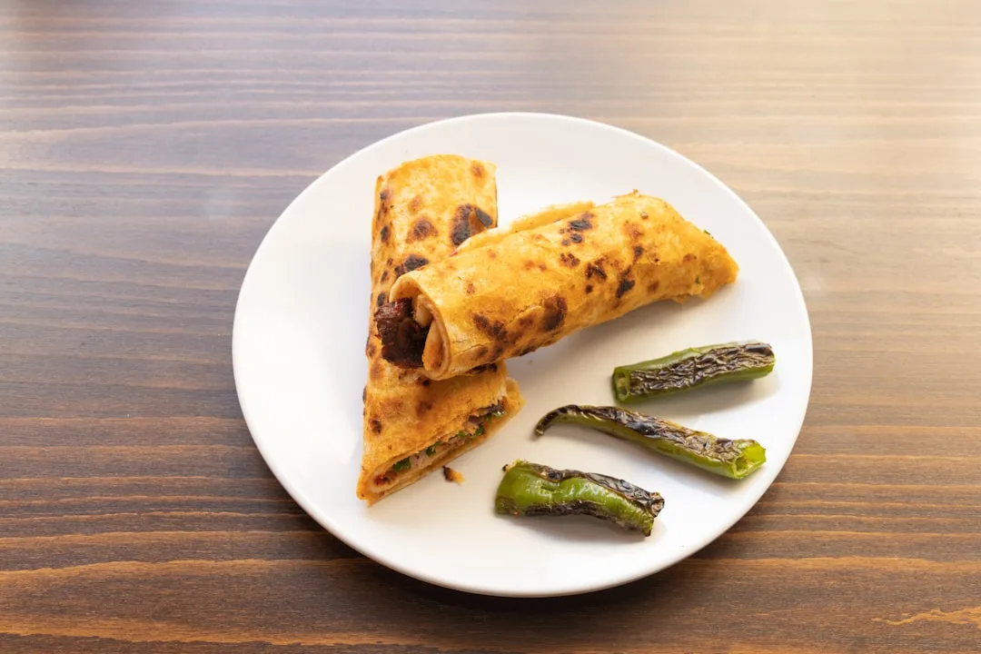 Kırmızı Pancarlı Antep Fıstıklı Yoğurtlu Meze