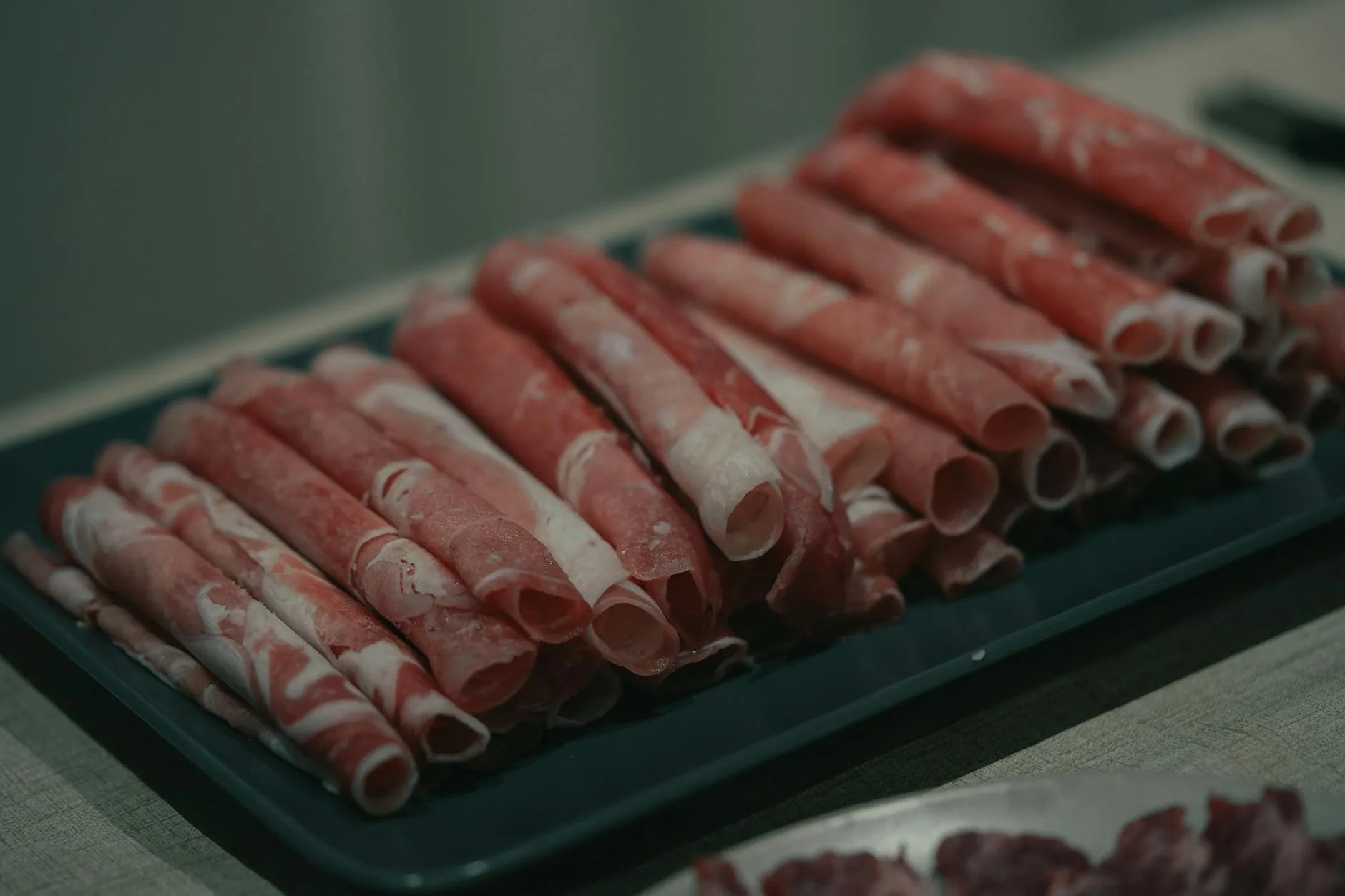 Türk Usulü Nar Şerbetli Pavlova